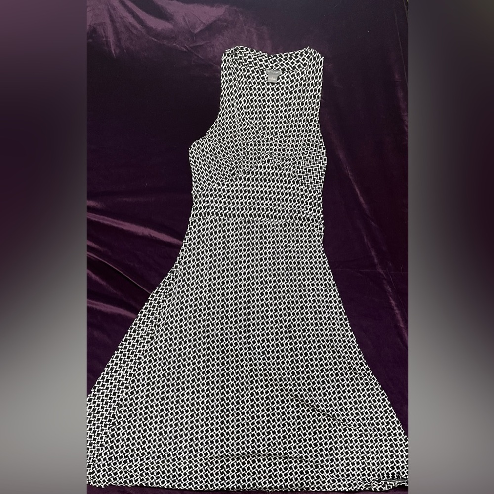 Ann Taylor maxi dress black and white size 12 - Picture 3 of 5